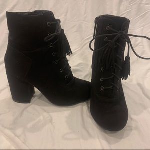 Lace up heeled booties